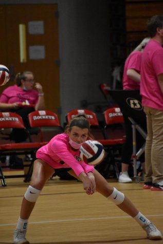 Photo Gallery:  Volley For A Cure Pink Out