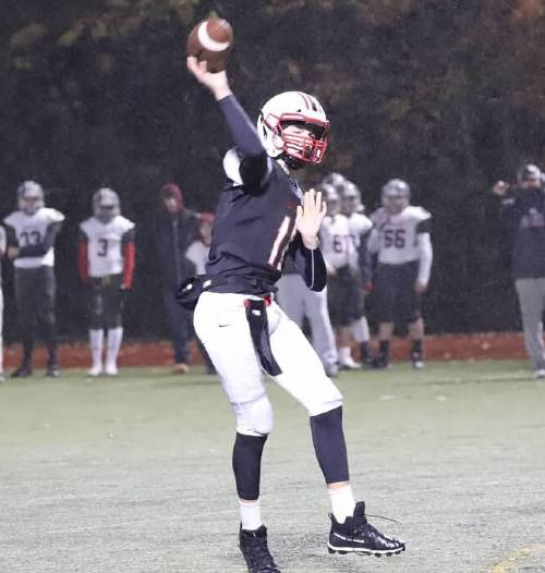 Rocket QB James Murphy (23) Photo from https://qbhitlist.com/profile/james-murphy-ma-1/