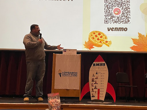 Former NE Patriot, and 3-time Super Bowl winner, Joe Andruzzi addresses RMHS students on November 12.